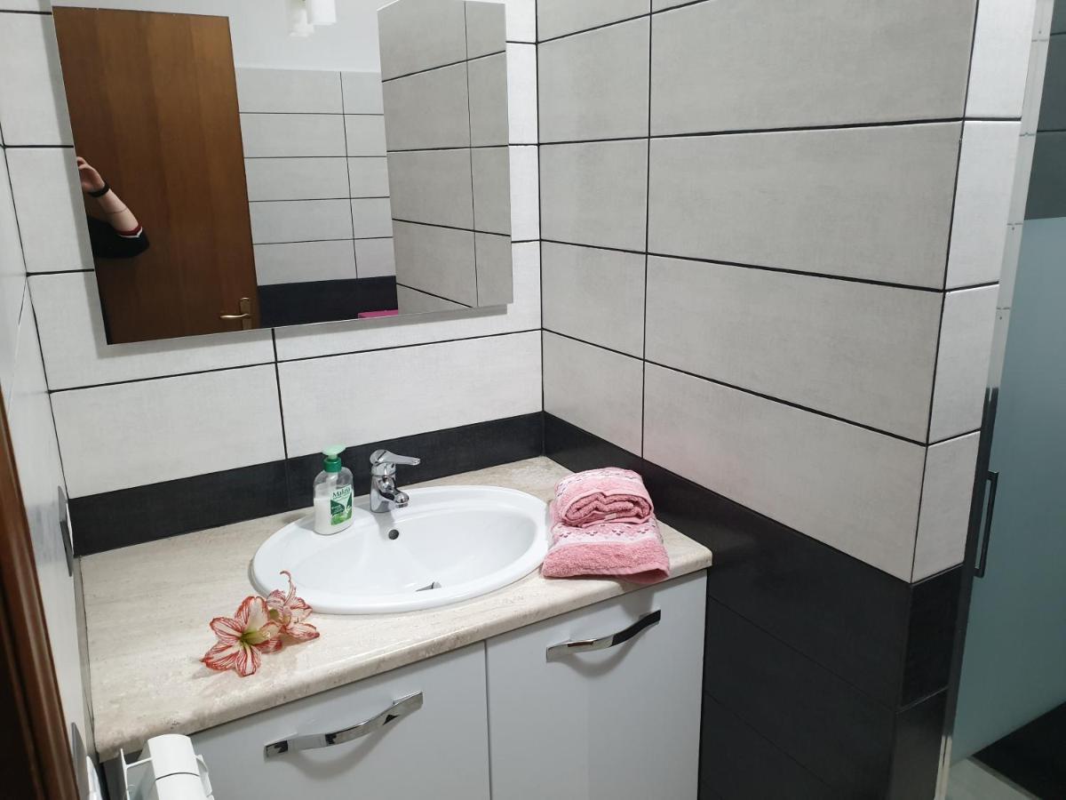 Sperry'S House Porto Torres Apartment Екстериор снимка